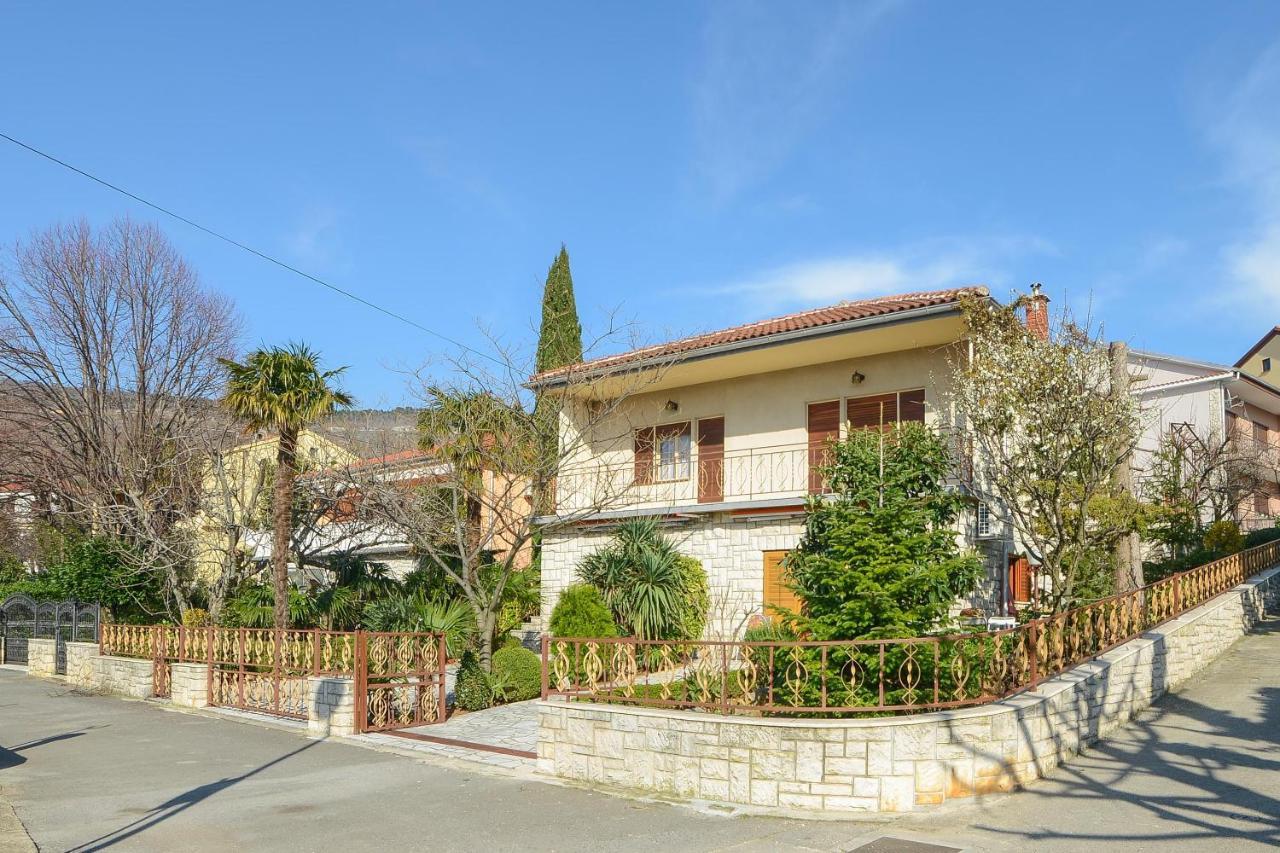 Apartments Antic 4255 Selce Exterior photo
